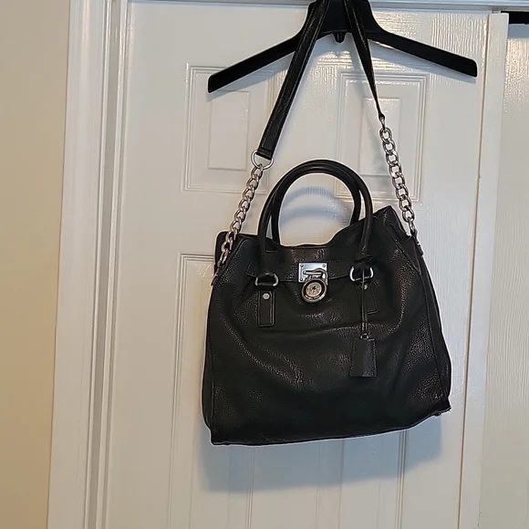 Micheal Kors Hamilton - Picture 6 of 12